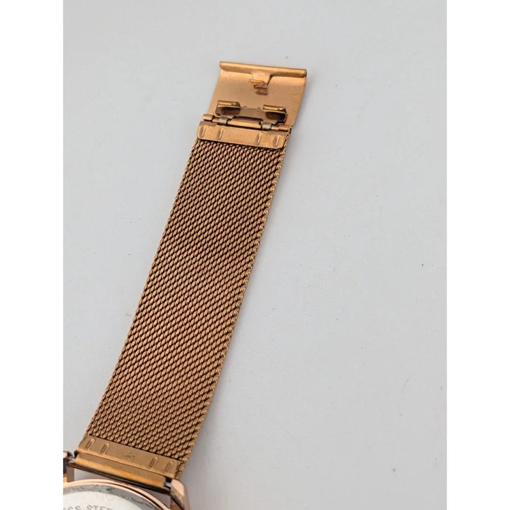 Blue Blood Men's Watch 41mm Case Blue Dial Rose Gold Mesh Metal Band New Battery